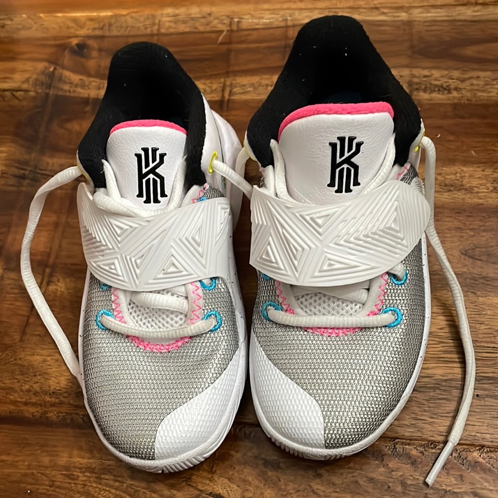 Nike toddler sneakers. Wore a few times, like new